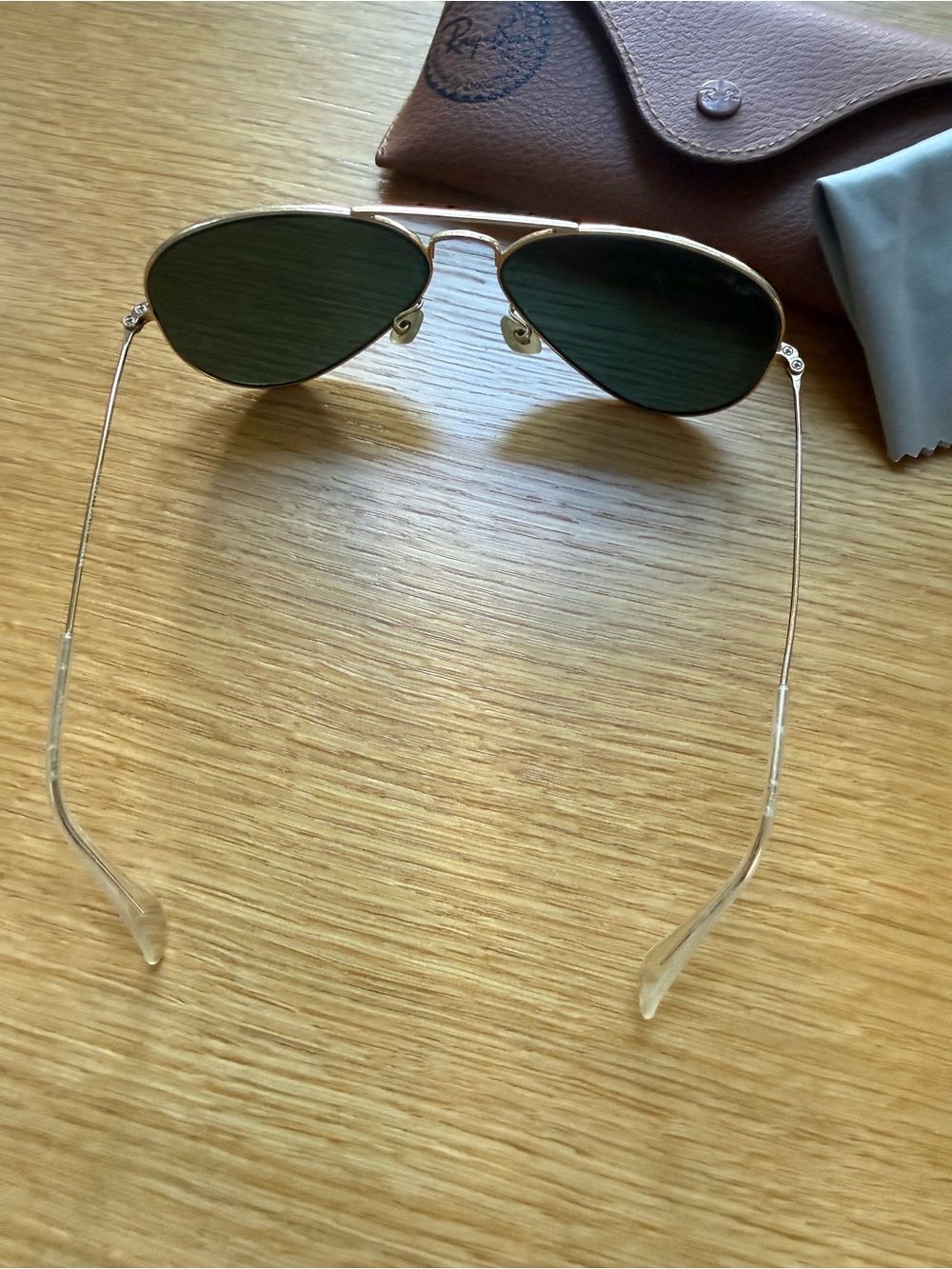 Ray-Ban Aviator Sunglasses - Gold Frame with Dark greyLenses - Picture 3 of 5